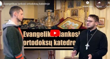 Evangelikas lankosi ortodoksų katedroje