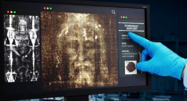 Read more about the article Nepaneigiami Turino drobulės autentiškumo įrodymai