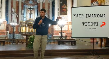 Read more about the article Ar tikėjimas yra aklas? (@Šv. Jonų bažnyčios Alfa kursas)