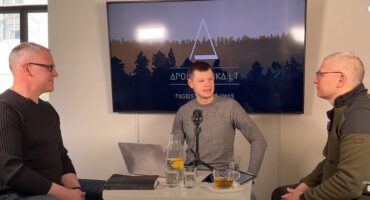 Read more about the article Karas ir krikščionis | + D. Šulskis ir V. Beconis