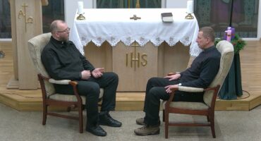 Read more about the article Žuvelė #114 Kaip išgyventi pasaulio pabaigos ženklus? V. Poškus ir A. Valkauskas.