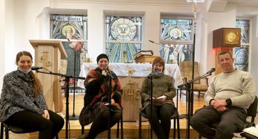 Read more about the article Žuvelė #047 Katalikų Bažnyčios Katekizmo komentaras. A. Valkauskas, Marija, Rasa ir Jurgė.