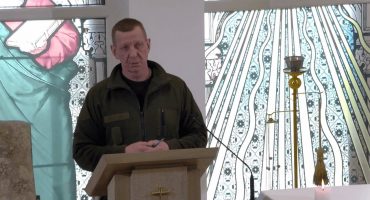 Read more about the article Žuvelė #058 Katalikų Bažnyčios Katekizmo komentaras. “Malda. Maldos formos – meditacija 1”.