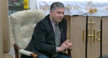 Read more about the article Žuvelė #088 Vertybės. Gailestingumas. A. Macas ir A. Valkauskas.