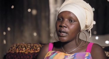 Read more about the article Alfa ištraukos 15/1 Gatvėje užaugusi Emily: Bažnyčia mane mylėjo