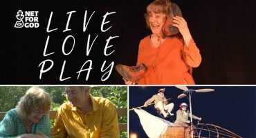 Read more about the article Žaisti. Gyventi. Mylėti.