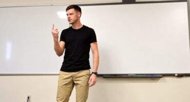 Read more about the article Kodėl krikščionys tiki Trejybe?